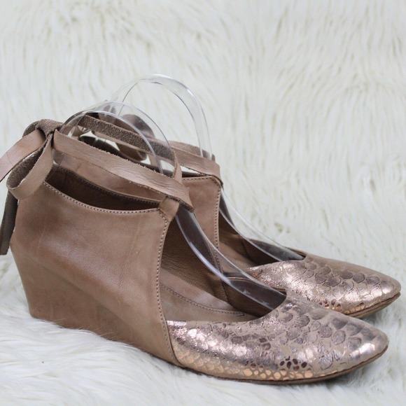 Kudeta Leather Covered Wedge Ankle Tie Shoes 40 10 - Picture 1 of 7